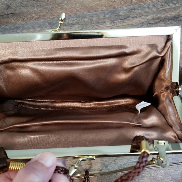 Vintage Brown Sheen Braided Satin Textured Kiss Lock Crossbody Clutch Handbag - Picture 9 of 12